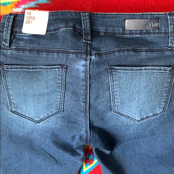 YMI Skinny juniors 5 - Picture 3 of 8